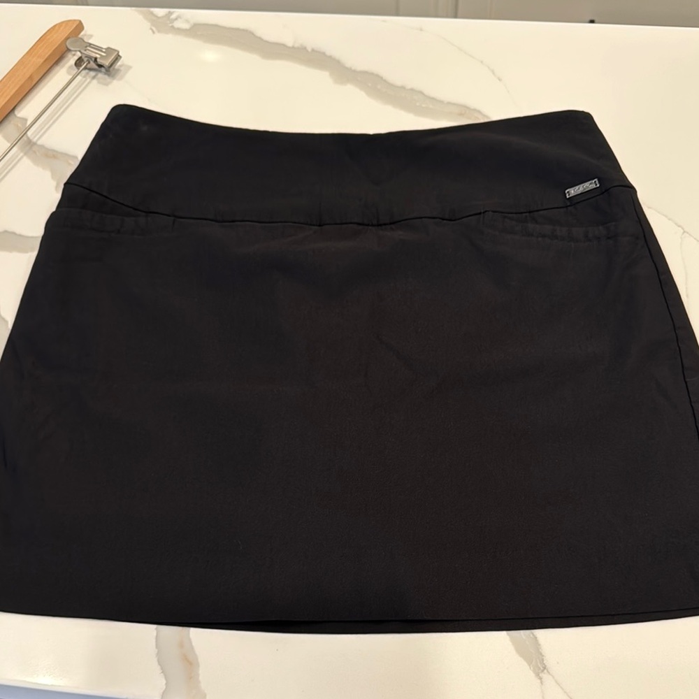 S.C & C.O Black Skort size XXL